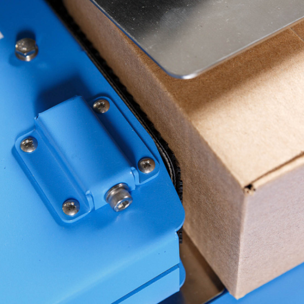 Полуавтоматический заклейщик коробов FXJ-4030A
